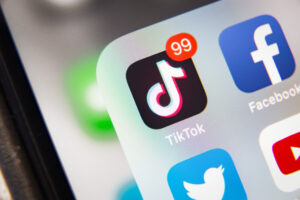 3 Lawyers Weigh In With Their Top TikTok Marketing Tips
